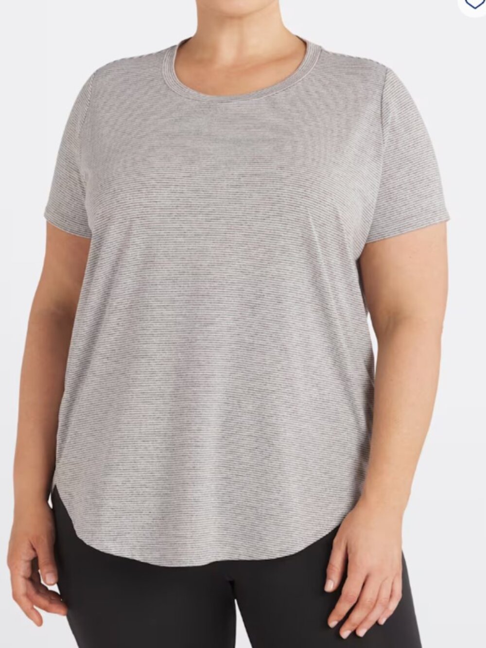 We Wander WeFlex Tulip Hem T-Shirt 2X